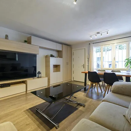 Sabadell calle, casa familiar de 3 dormitorios con terraza junto metro Fuencarral-3